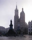 Cracow kościół Mariacki pomnik Mickiewicza rynek