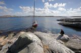 Safran cumujący w szkierach, Wyspa Lindholmen, Szwecja Zachodnia, Kattegat, kotwiczenie i cumowanie w szkierach