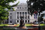 Ryga, Opera Narodowa, Łotwa