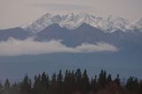 Tatry szczyty w chmurach, widok z Gorców