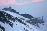 Tatry Kasprowy Wierch widok na zachód ze Skrajnej Turni, Obserwatorium na Kasprowym