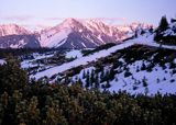 Tatry o zachodzie słońca, panorama z Przełęczy Między Kopami