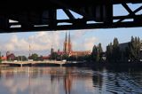 Wrocław, Ostrów Tumski, rzeka Odra, katedra